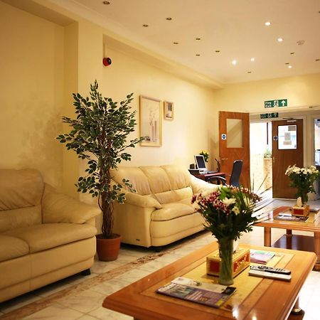 City Inn Express Hotel Лондон Экстерьер фото