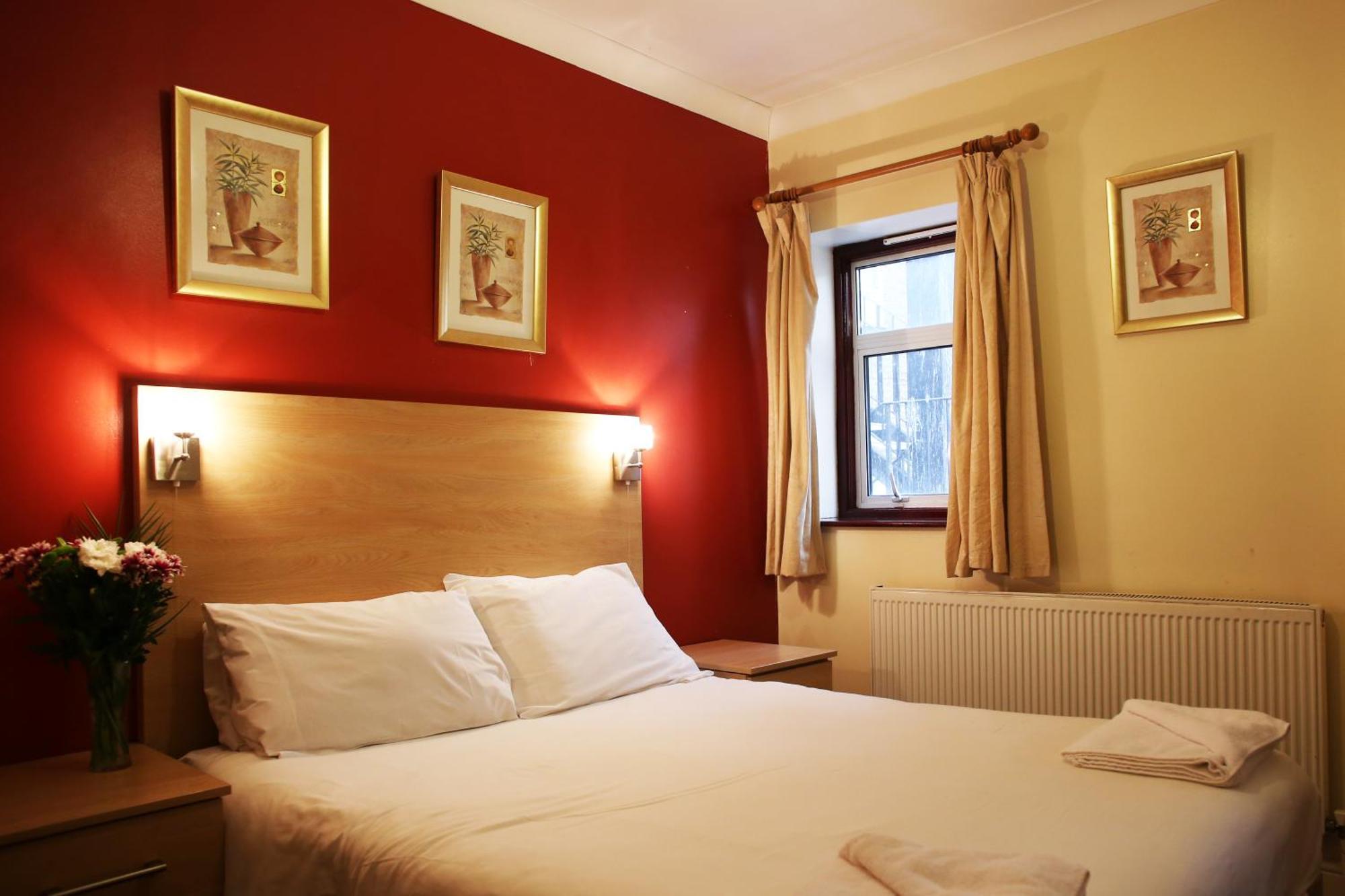 City Inn Express Hotel Лондон Экстерьер фото