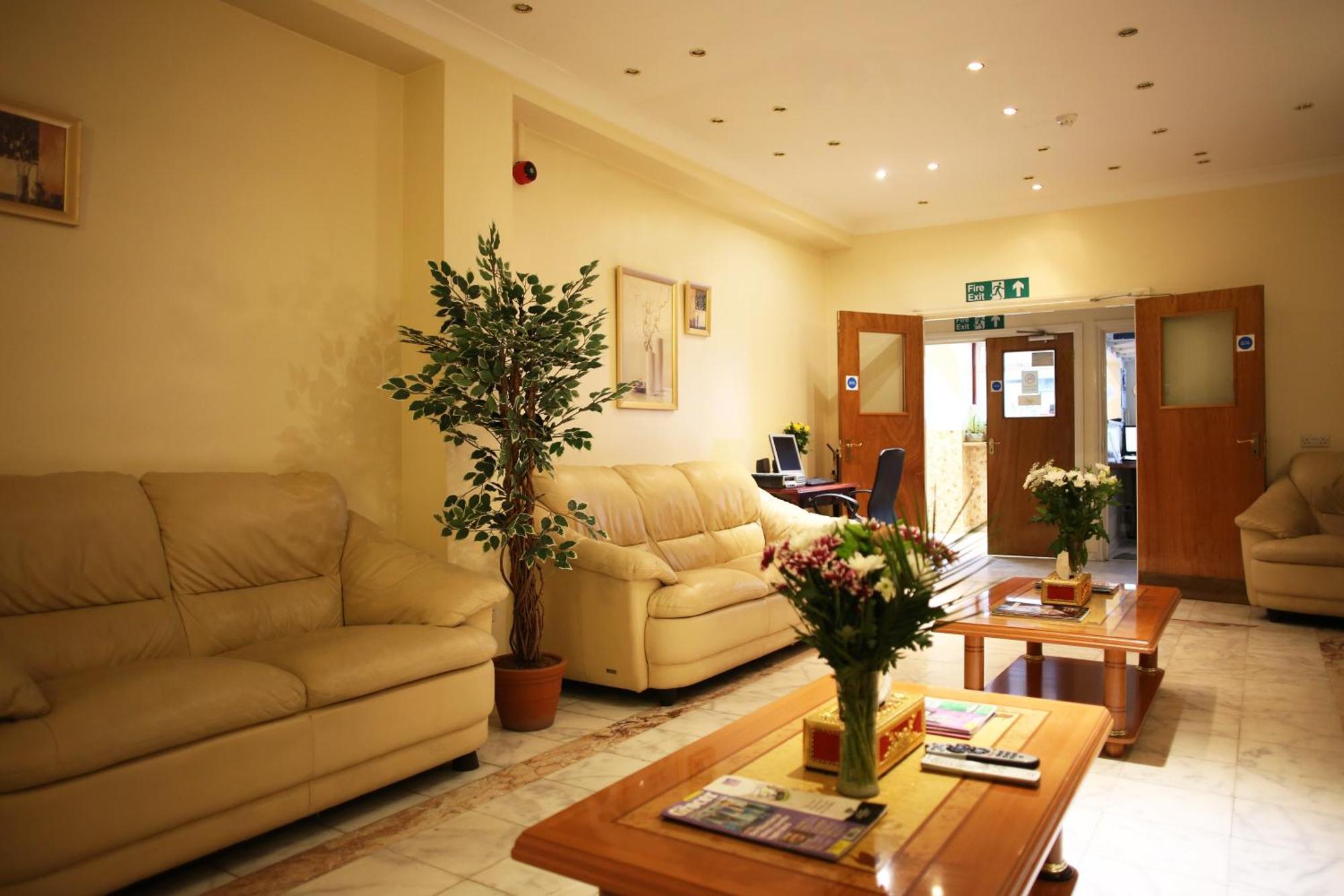 City Inn Express Hotel Лондон Экстерьер фото